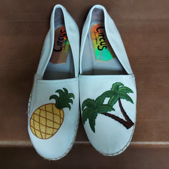 Circus by Sam Edelman Leni Espadrille Flats summer pineapple and palm tree - Picture 2 of 9